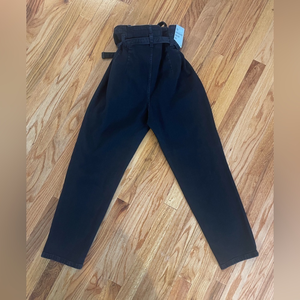 Eunina Tobi Super High Rise Cropped Blackk Denim Jeans with Belt Size 29 Pockets - Picture 5 of 9